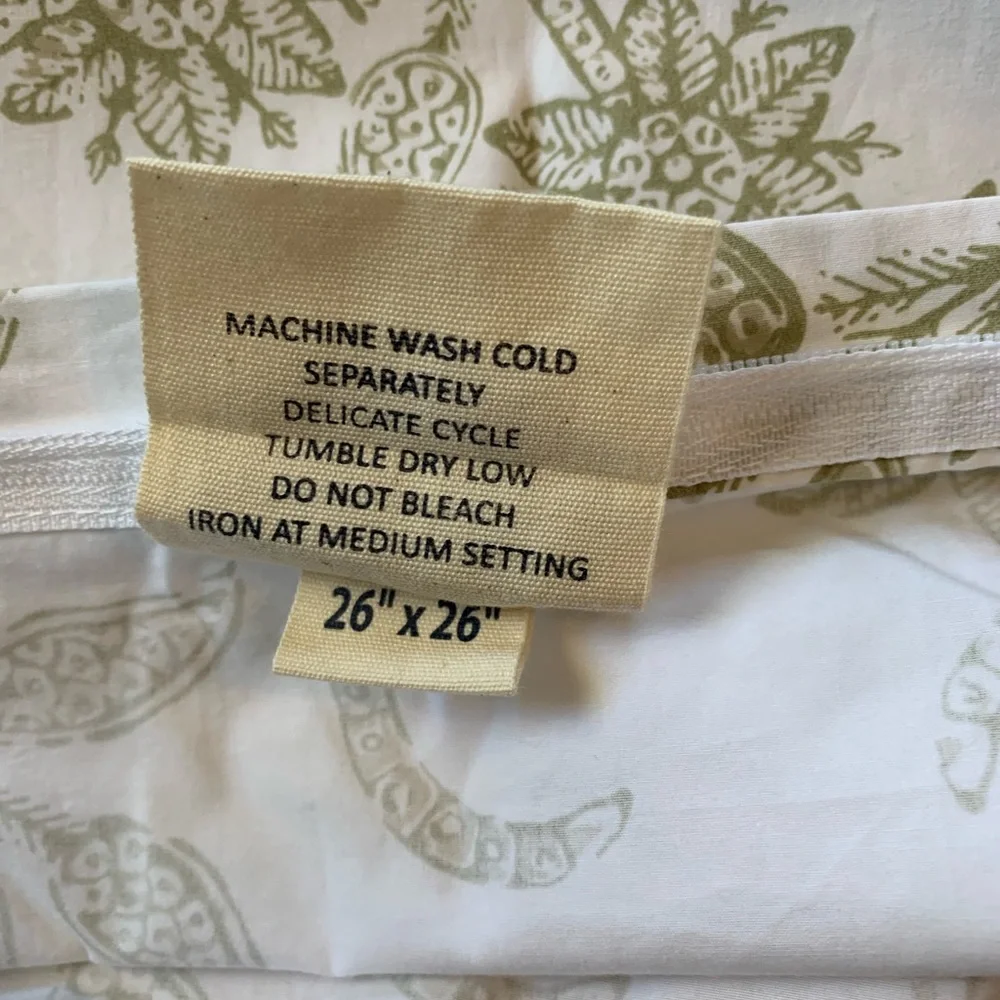 NWOT John Robshaw duvet cover